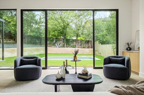 Tiny photo for 1102 Summit ST, Austin, TX 78741 (MLS # 4414626)
