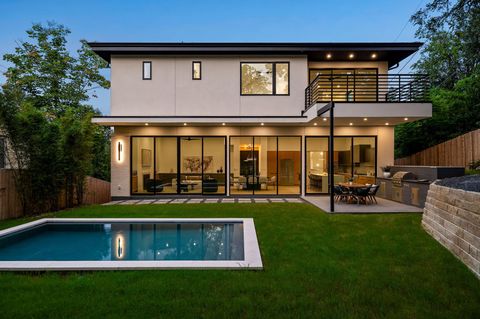 Photo of 1102 Summit ST, Austin, TX 78741 (MLS # 4414626)