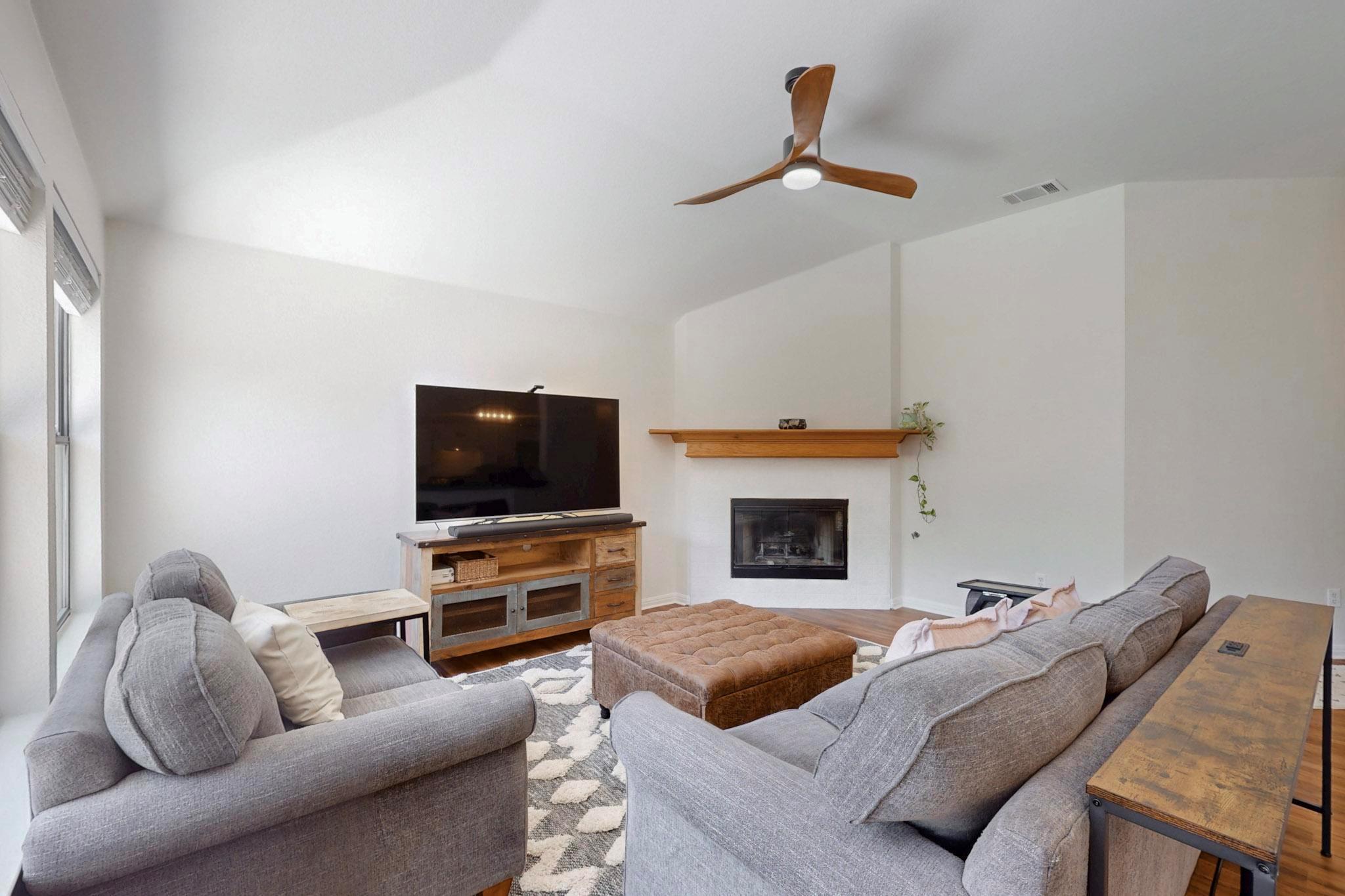 2508 Willow WAY