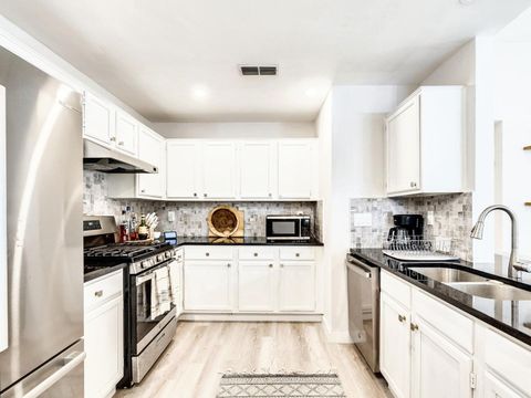 Photo of 14205 Vandever ST, Austin, TX 78725 (MLS # 5343000)