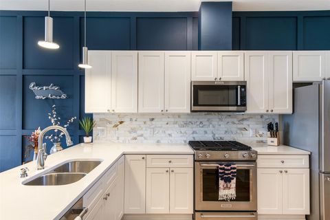 Tiny photo for 908 Nueces ST #44, Austin, TX 78701 (MLS # 3359677)