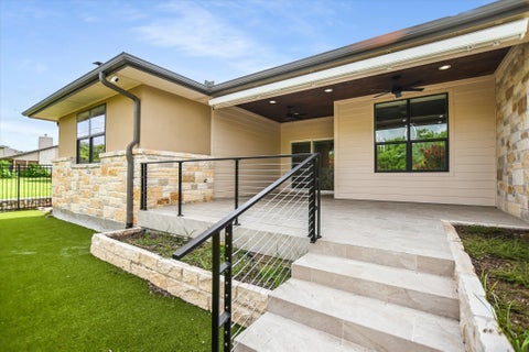 Photo of 416 Hi CIR W #B, Horseshoe Bay, TX 78657 (MLS # 5767299)