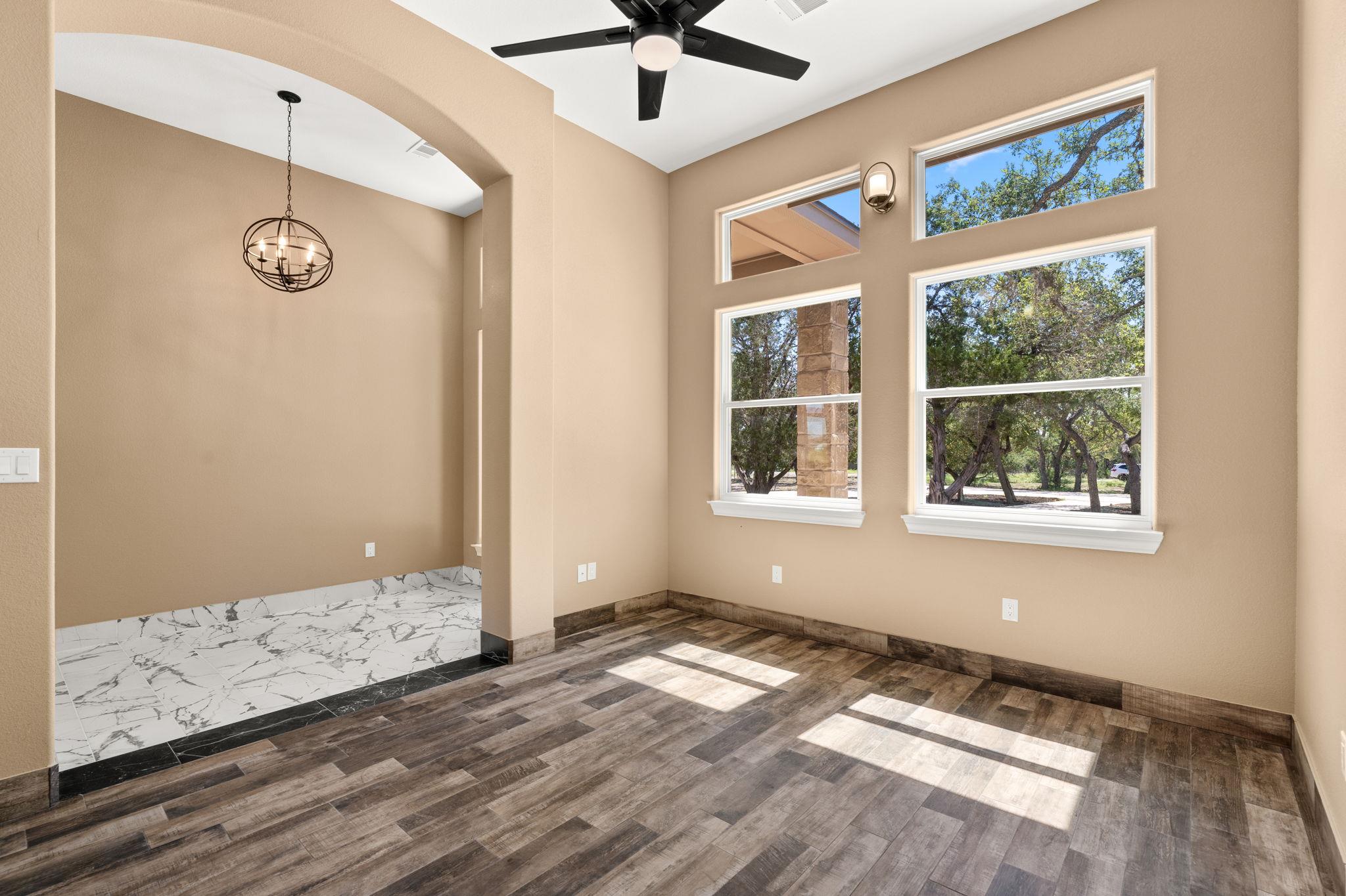 1424 Cattail DR