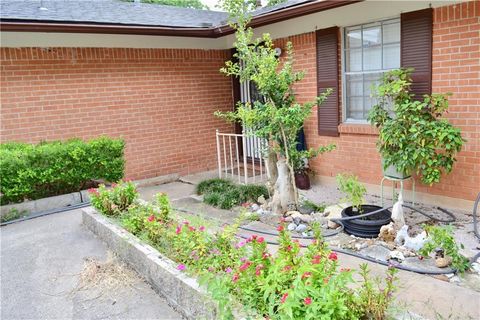 Tiny photo for 5202 Beechmoor DR, Austin, TX 78723 (MLS # 5102771)
