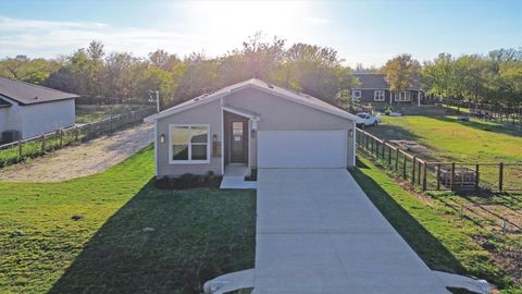 Photo of 151 Kawainui LN, Bastrop, TX 78602 (MLS # 2459542)