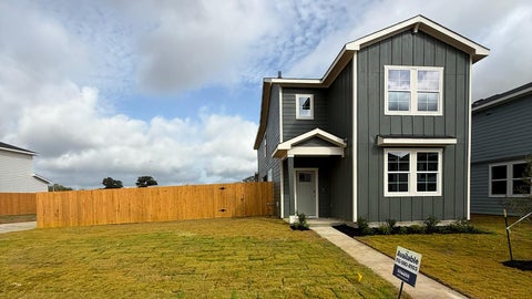 Photo of 328 George Neggan LN, Bastrop, TX 78602 (MLS # 7450457)