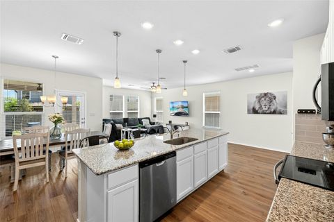 Photo of 1124 Aronia LN, Georgetown, TX 78626 (MLS # 5352925)