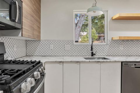 Tiny photo for 3103 Matador DR, Austin, TX 78741 (MLS # 2384950)