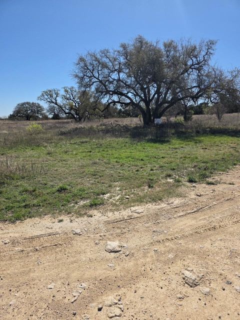Lot 13 Pr 4212 Evant TX 76525