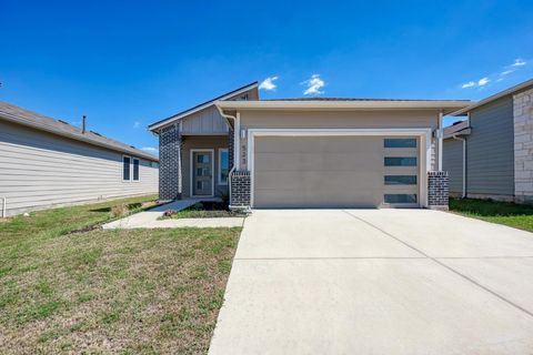 523 Millbrook BLVD San Marcos TX 78666