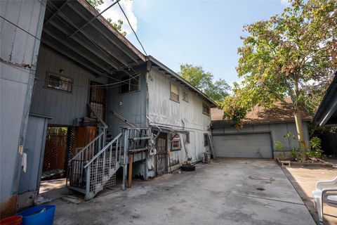 Tiny photo for 1112 Terry DR, Austin, TX 78721 (MLS # 8676730)