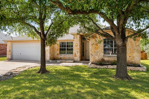 Photo of 717 Windsor Castle DR, Pflugerville, TX 78660 (MLS # 2572943)