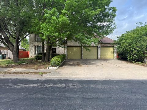 Photo of 310 N Carriage Hills DR, Georgetown, TX 78626 (MLS # 4770149)