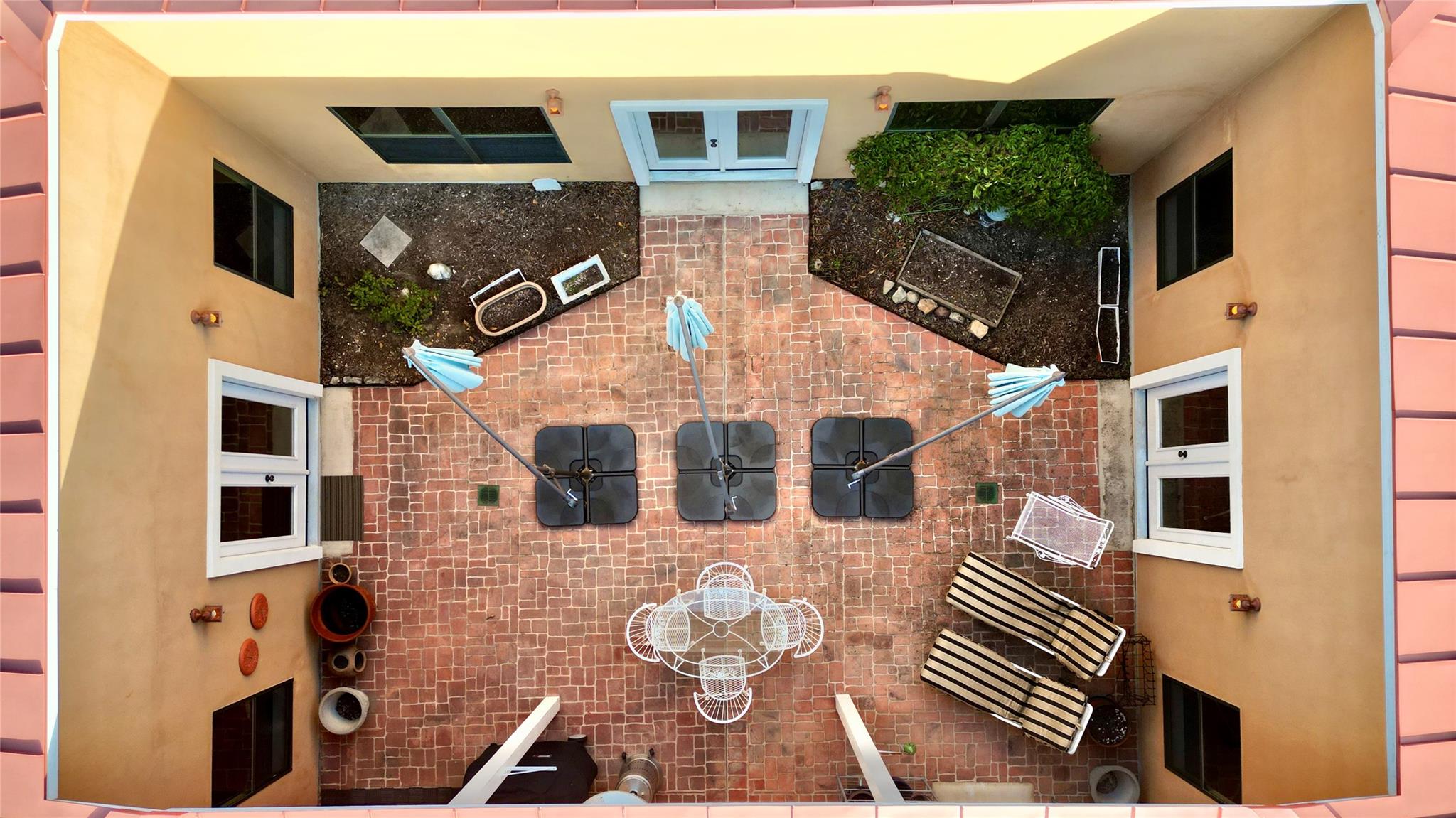 450 Windmill Oaks DR