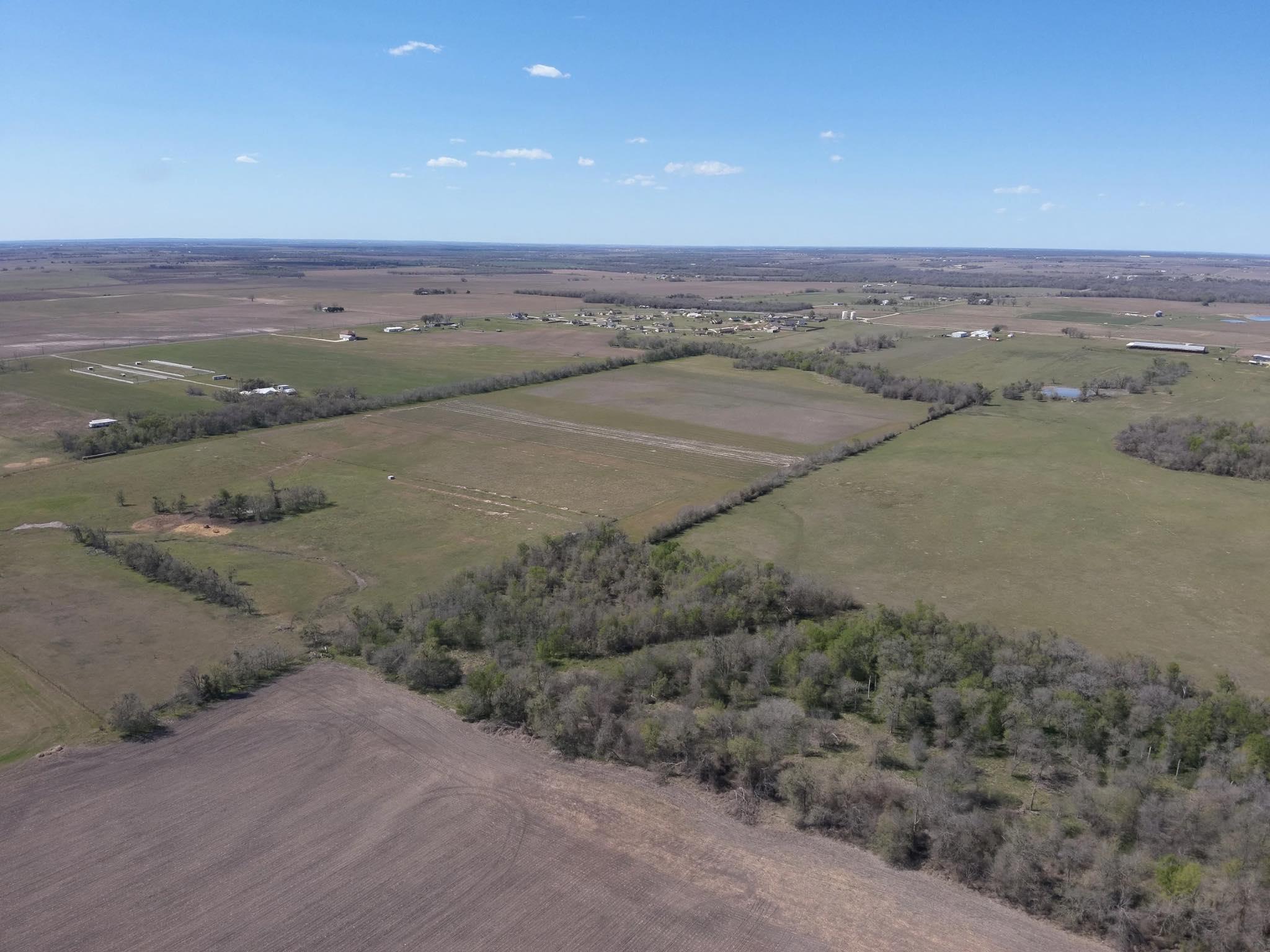 541 County Road 464