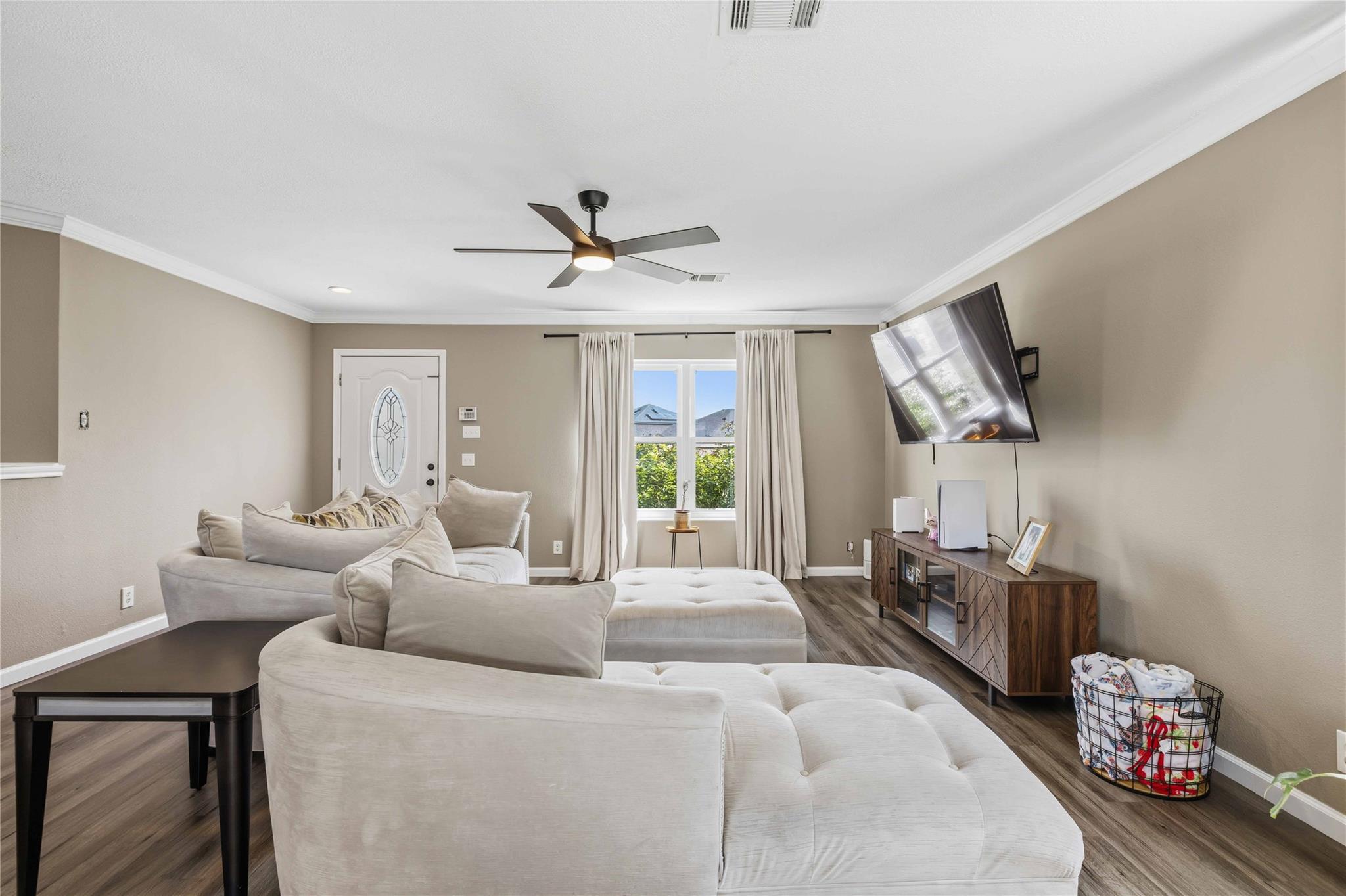 3263 Elizabeth Anne LN