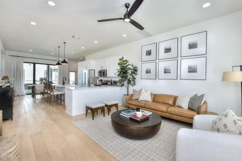 MLS: 4883660