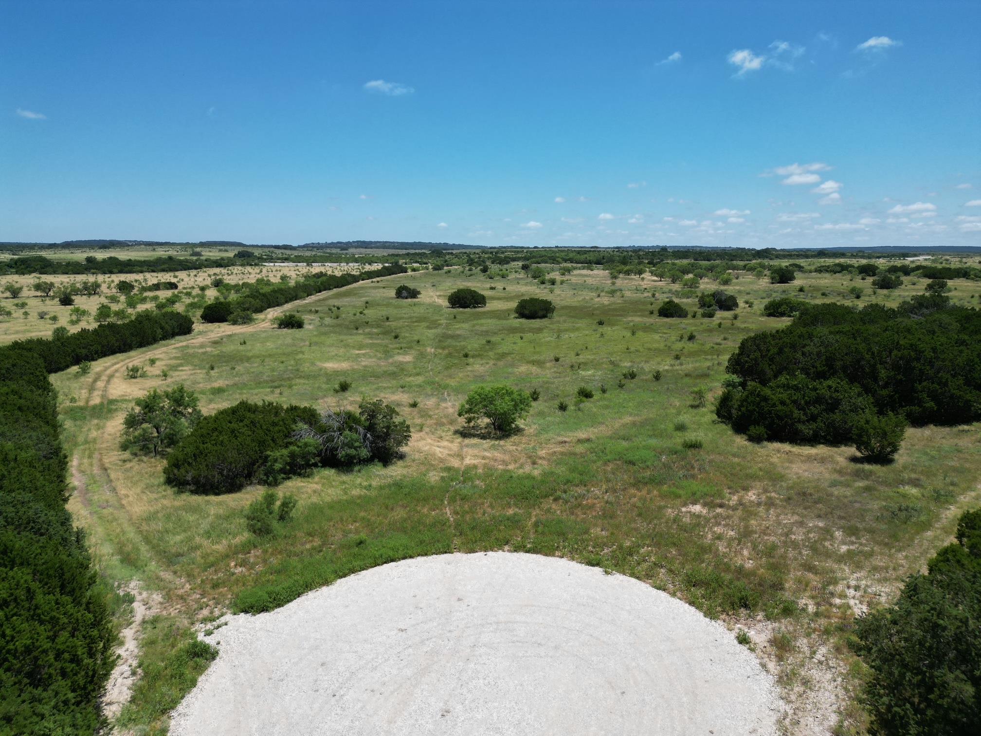Tract 14 US HWY 190 W
