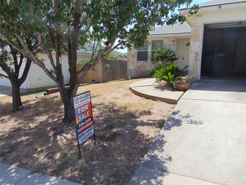 Photo of 15209 Bullace ST, Austin, TX 78724 (MLS # 2330929)