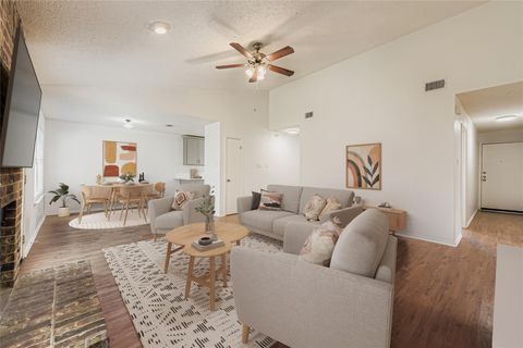 Tiny photo for 9839 Briar Ridge DR, Austin, TX 78748 (MLS # 8496286)