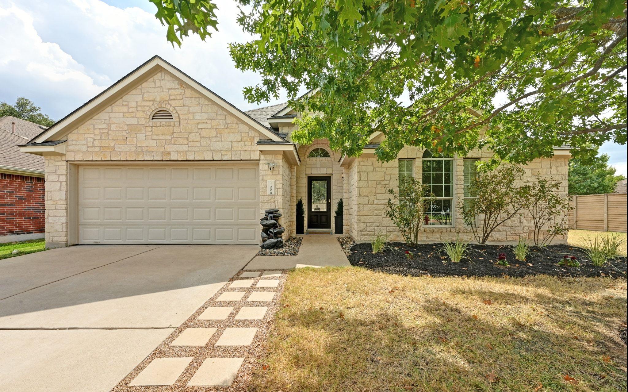 1100 Willowbrook DR