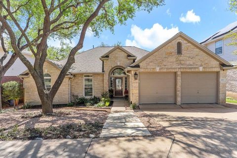 6913 Auckland DR Austin TX 78749