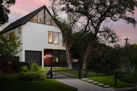 Tiny photo for 800 W James ST, Austin, TX 78704 (MLS # 1597484)