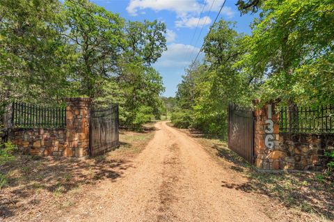 136 Red Fox LN Bastrop TX 78602