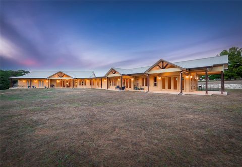 A home in Smithville