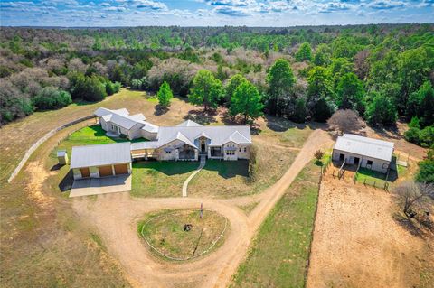 A home in Smithville