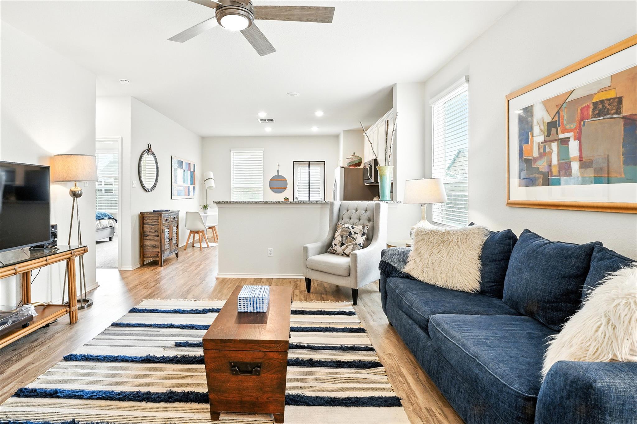 145 Nettletree DR