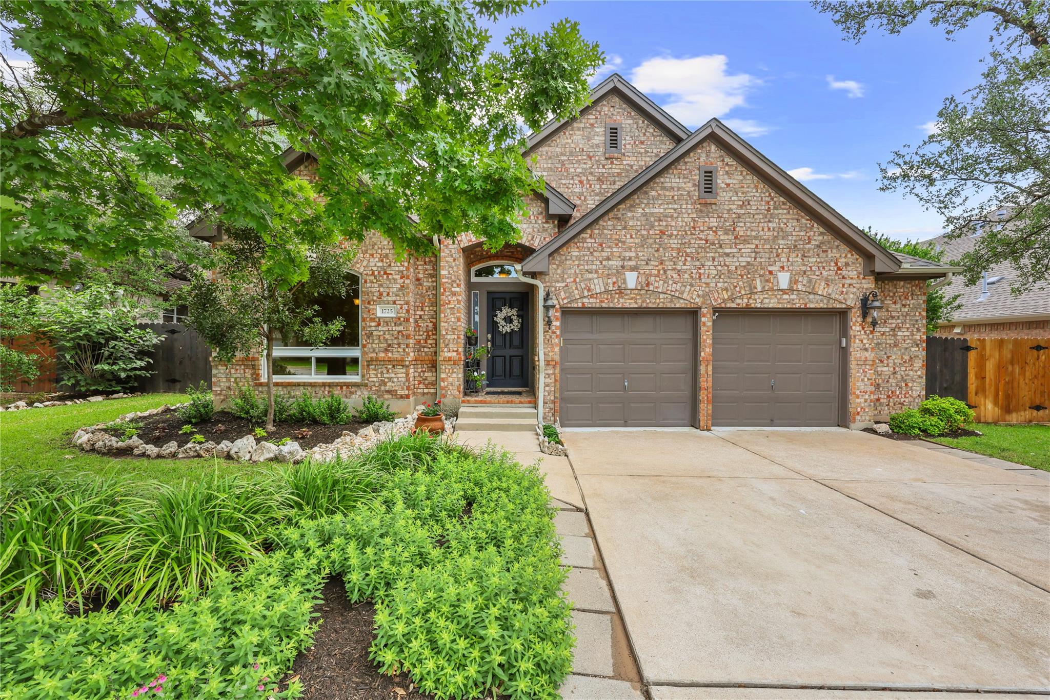 1725 Buttercup Creek BLVD