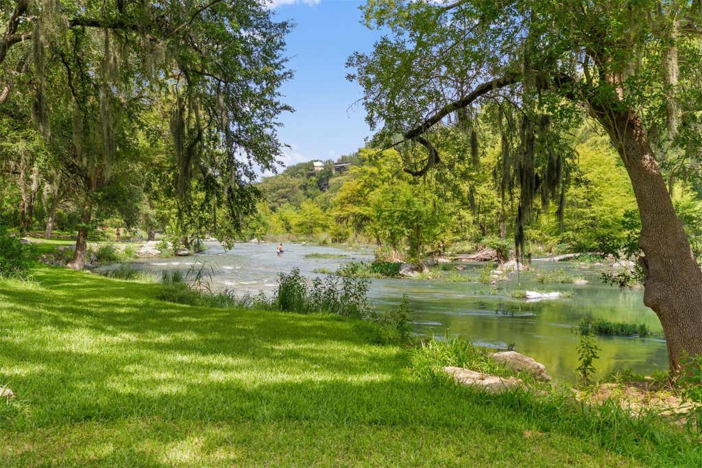 Photo of 1731 Riada DR, New Braunfels, TX 78132 (MLS # 1648785)