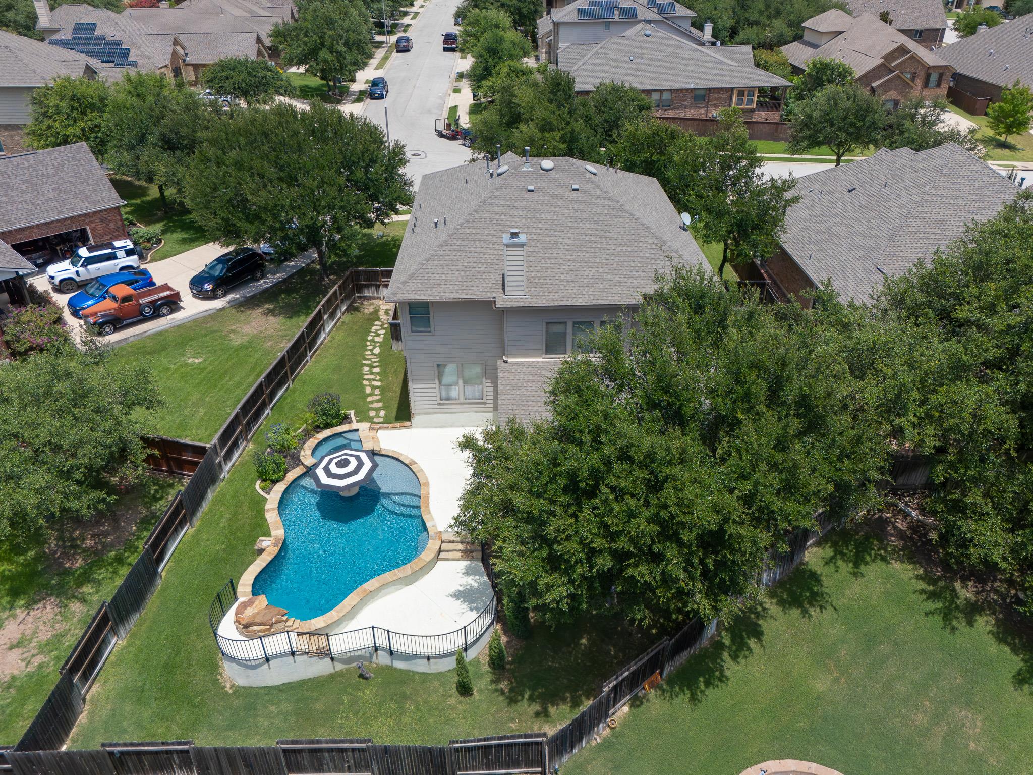468 Monahans DR