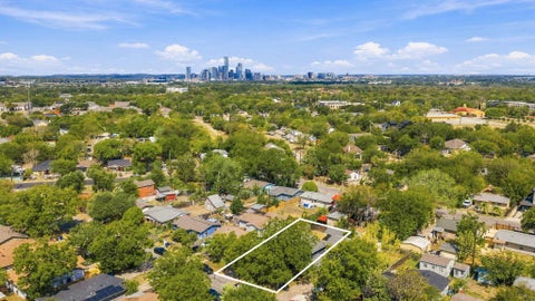 Tiny photo for 6612 Cruz ST, Austin, TX 78741 (MLS # 3870778)
