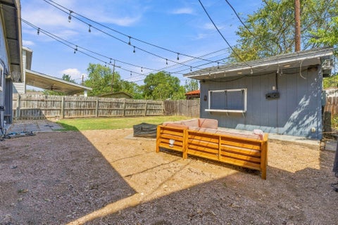 Tiny photo for 6612 Cruz ST, Austin, TX 78741 (MLS # 3870778)