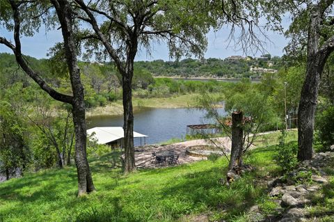 Tiny photo for 25420 Cove DR, Spicewood, TX 78669 (MLS # 2653770)