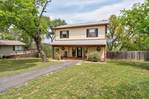 Tiny photo for 25420 Cove DR, Spicewood, TX 78669 (MLS # 2653770)