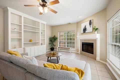 Tiny photo for 10404 Wolftrap DR, Austin, TX 78749 (MLS # 4697651)