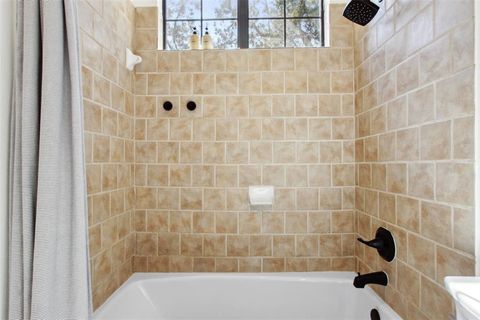 Tiny photo for 18852 Hidden Ridge PL, Jonestown, TX 78645 (MLS # 9231957)
