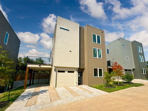 Tiny photo for 2309 Montopolis DR #7, Austin, TX 78741 (MLS # 8728827)