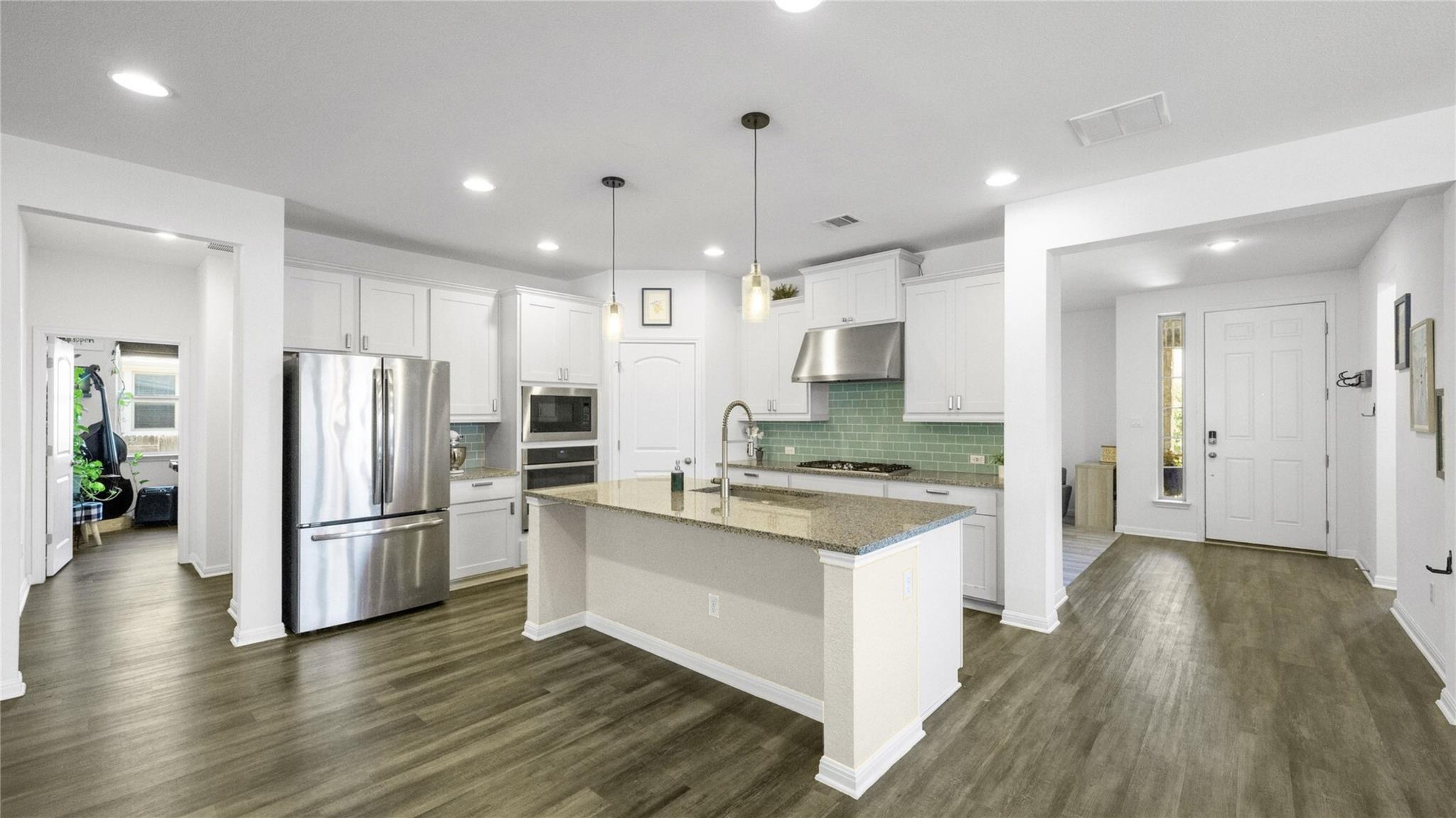 147 Arbor Bay DR