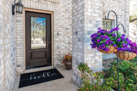 Photo of 1006 Savanna LN, Cedar Park, TX 78613 (MLS # 8316064)