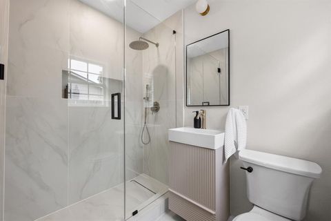 Tiny photo for 2710 Greenlawn PKWY, Austin, TX 78757 (MLS # 5680395)