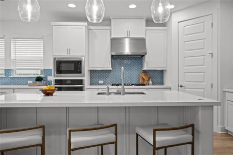Tiny photo for 7913 Edmondson BND, Austin, TX 78744 (MLS # 3857605)