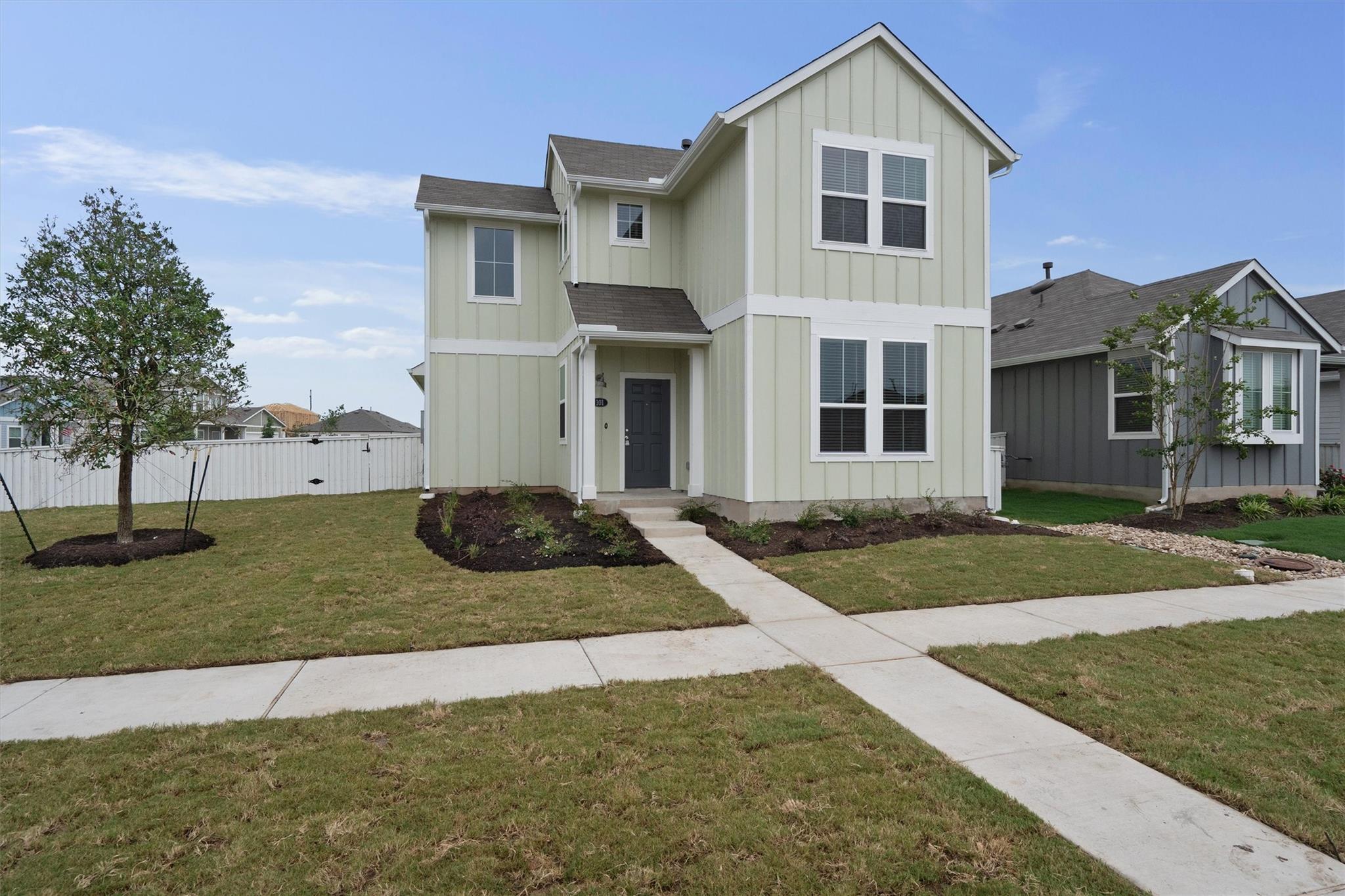 101 Keltic DR