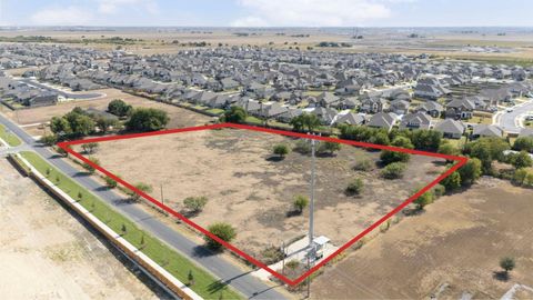 828 County Road 132 Hutto TX 78634