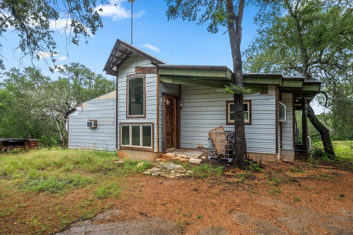 200 Desiderata DR