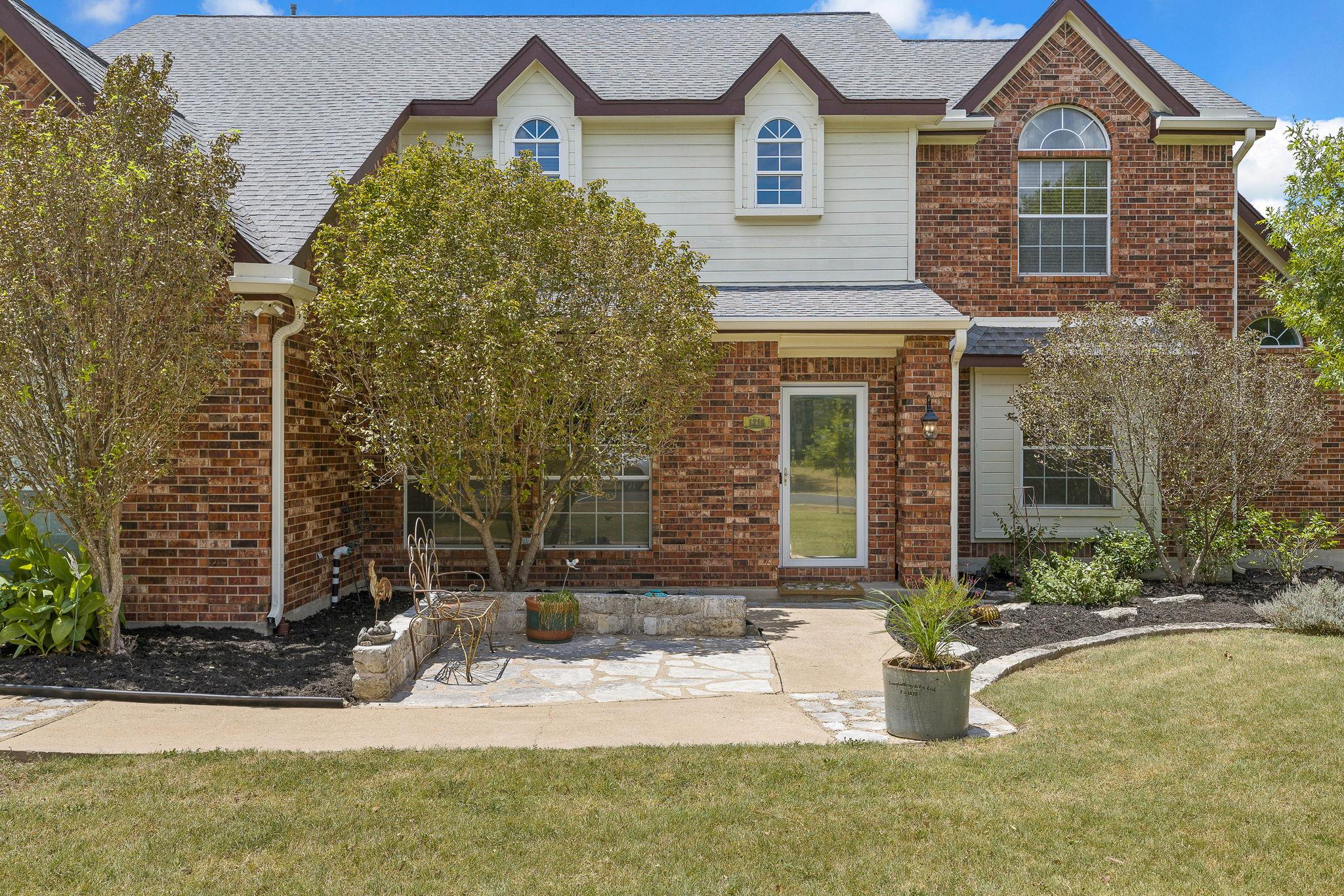 1216 Meadowild DR