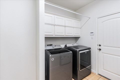 Tiny photo for 8113 Via Verde DR, Austin, TX 78739 (MLS # 7615748)